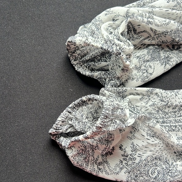 Talbots Blouse Medium - Picture 5 of 5